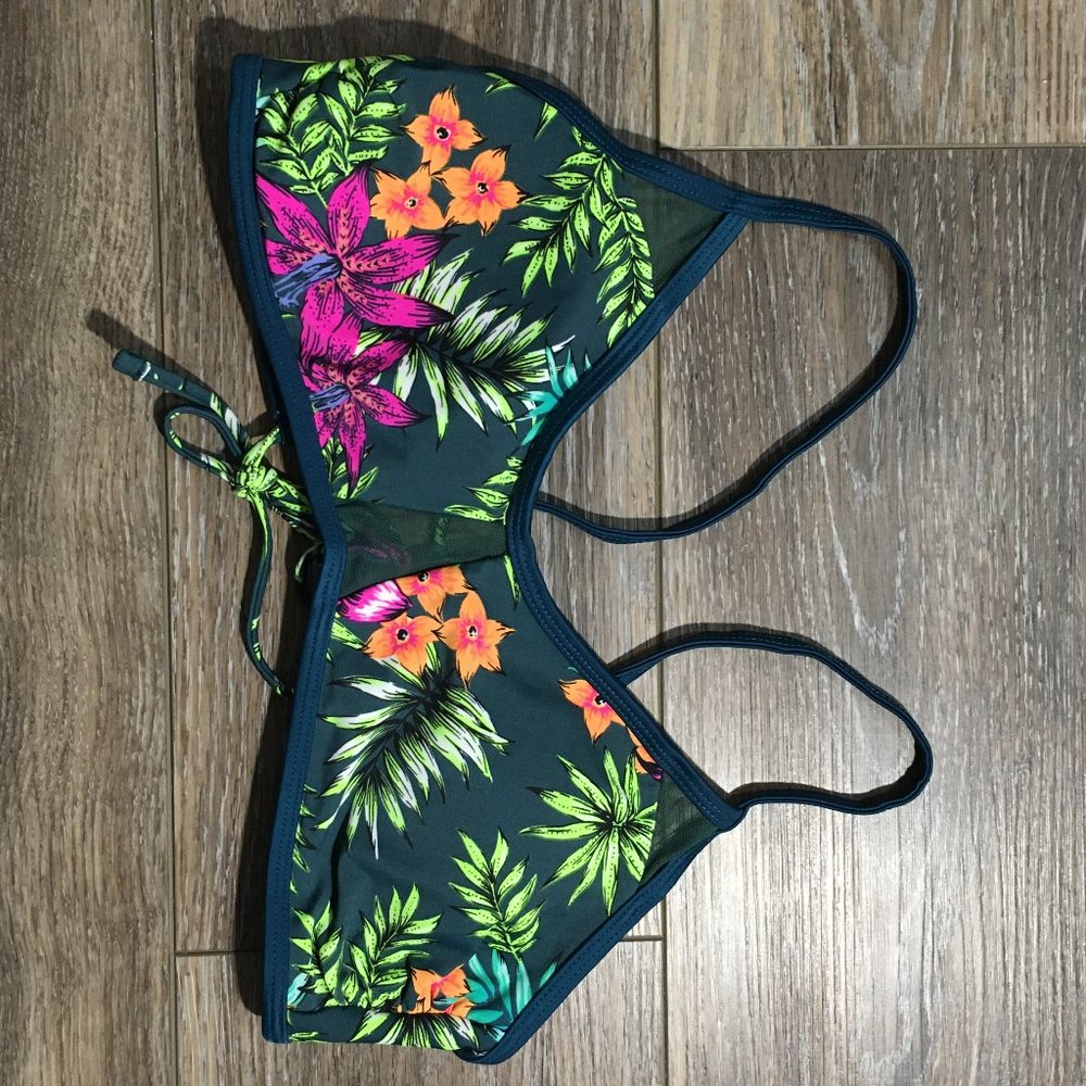 Xhilaration size:L bikini top and size:XL bottoms